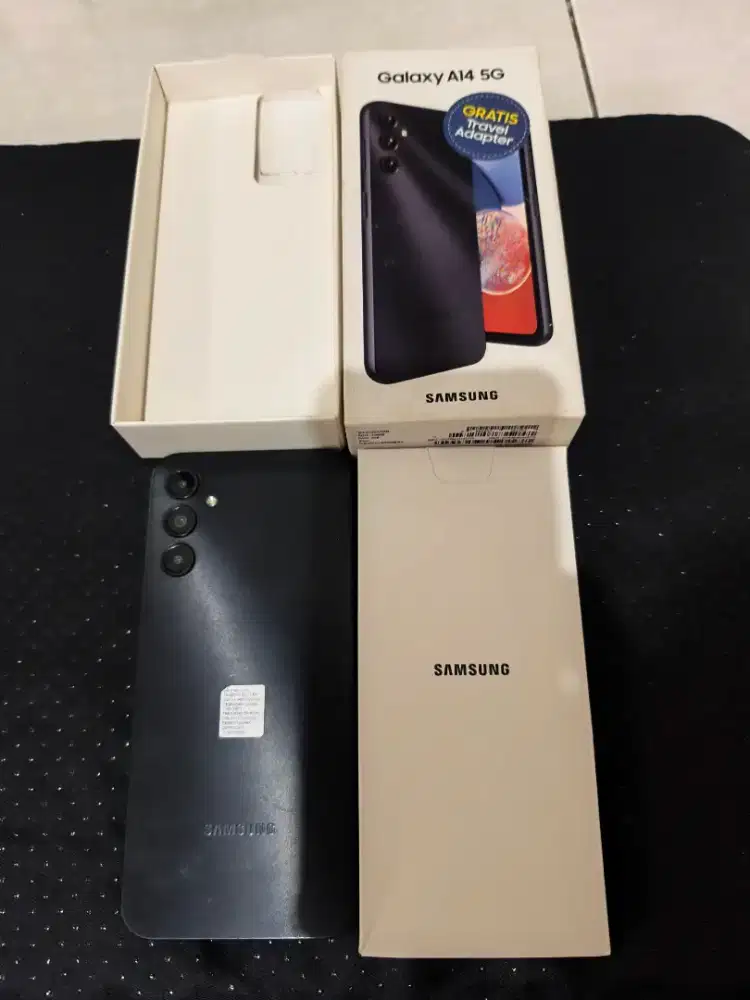 Samsung a14 5G 6/128 black sein