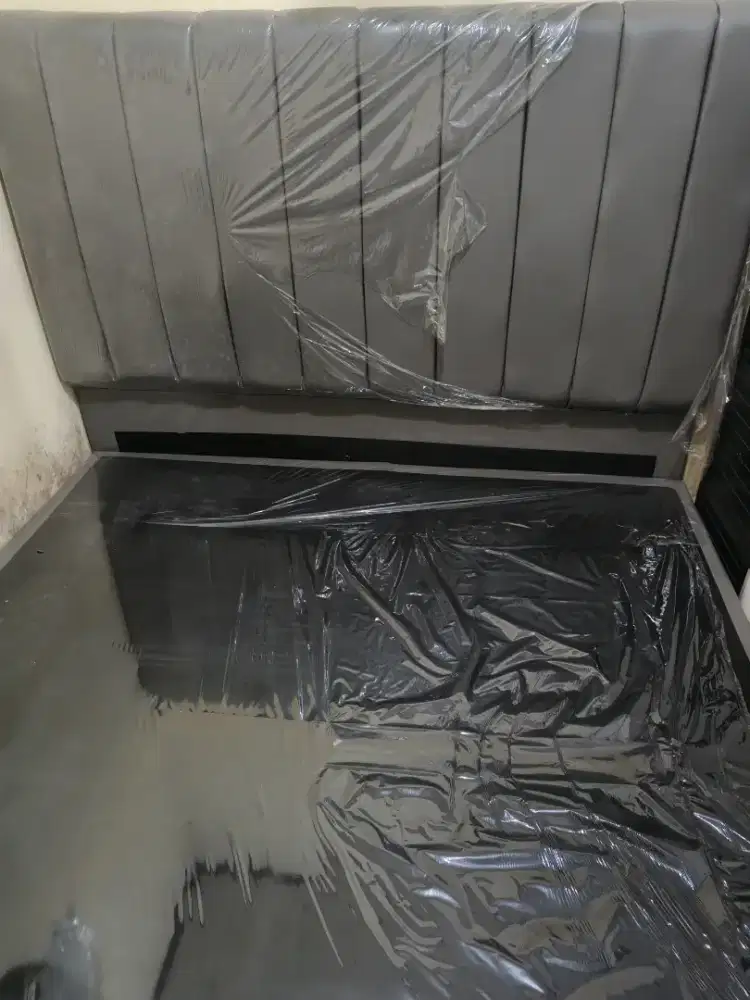 DIPAN UKURAN KING SIZE 180×200