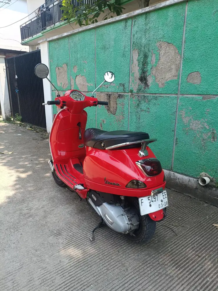 VESPA LX 2018 125cc PAJAK PANJANG
