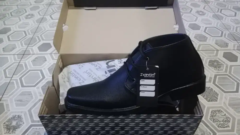 Sepatu baru jual murah