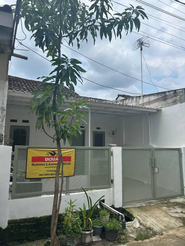 DIJUAL RUMAH DI PURI PERSADA INDAH, LOKASI BAGIAN DEPAN PERUMAHAN