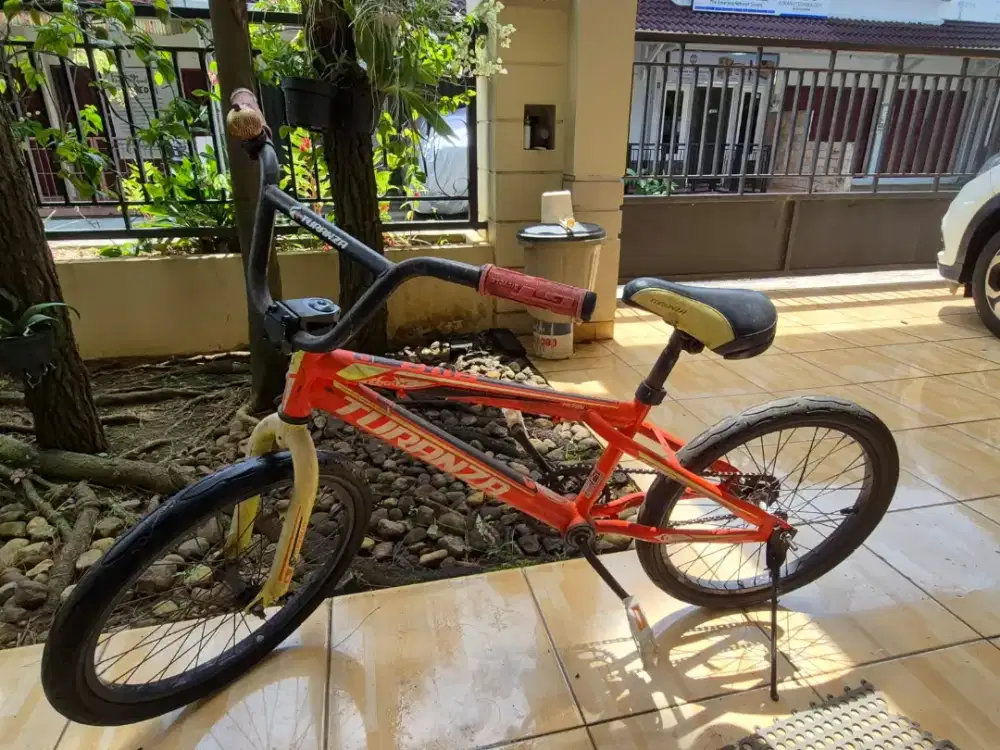 Jual sepeda tipe BMX (bisa nego) semarang