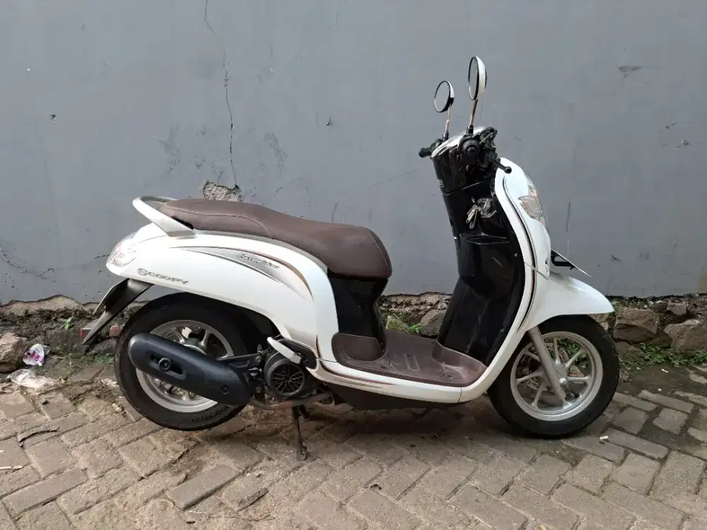 Honda scoopy 2018