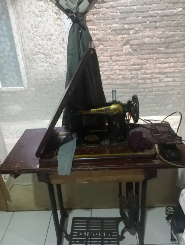 Mesin jahit fullset dinamo