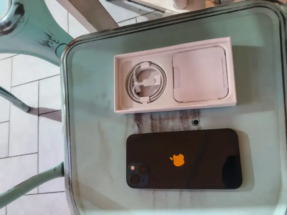 Iphone 13 128gb tetap baru musti