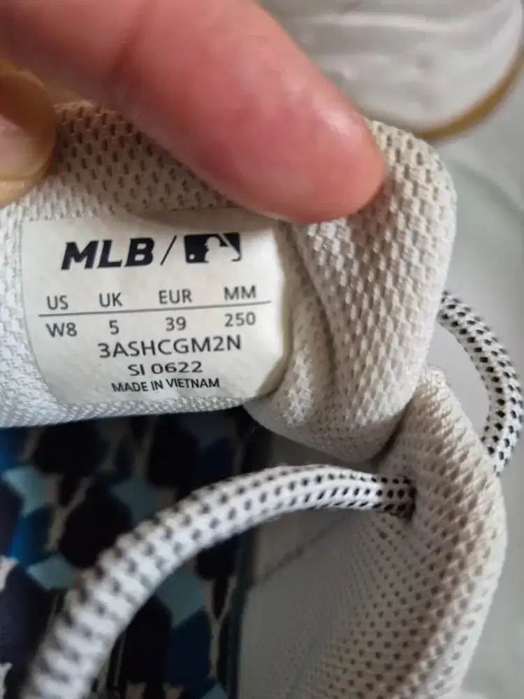 MLB YANKEES Sneaker