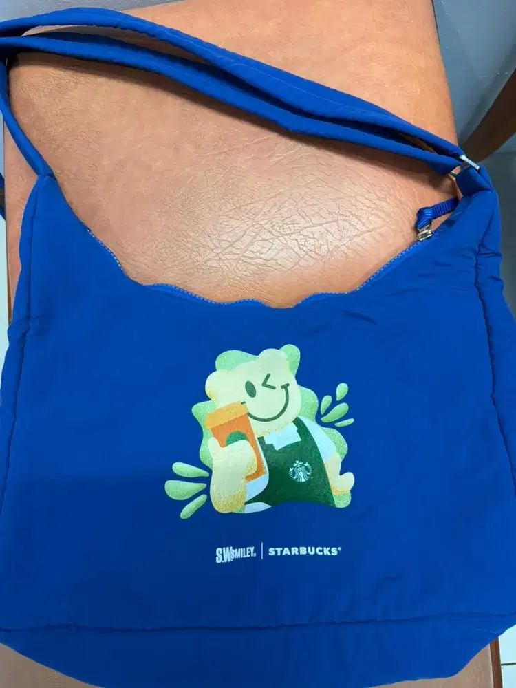 Tas selempang Starbucks X Smiley original
