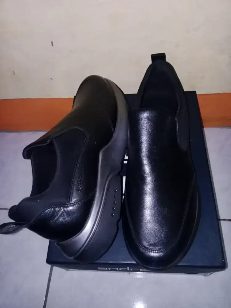 Andrew shoes baru size beda