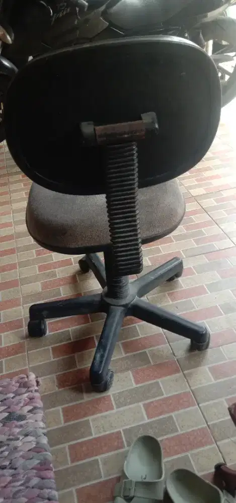 Jual kursi kerja/belajar