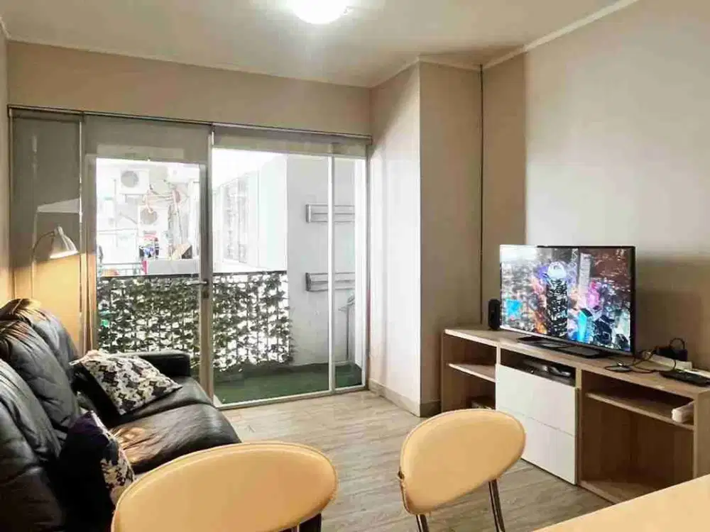 Disewakan Apartemen Sahid Sudirman – 2BR Mid Floor, Lokasi CBD!