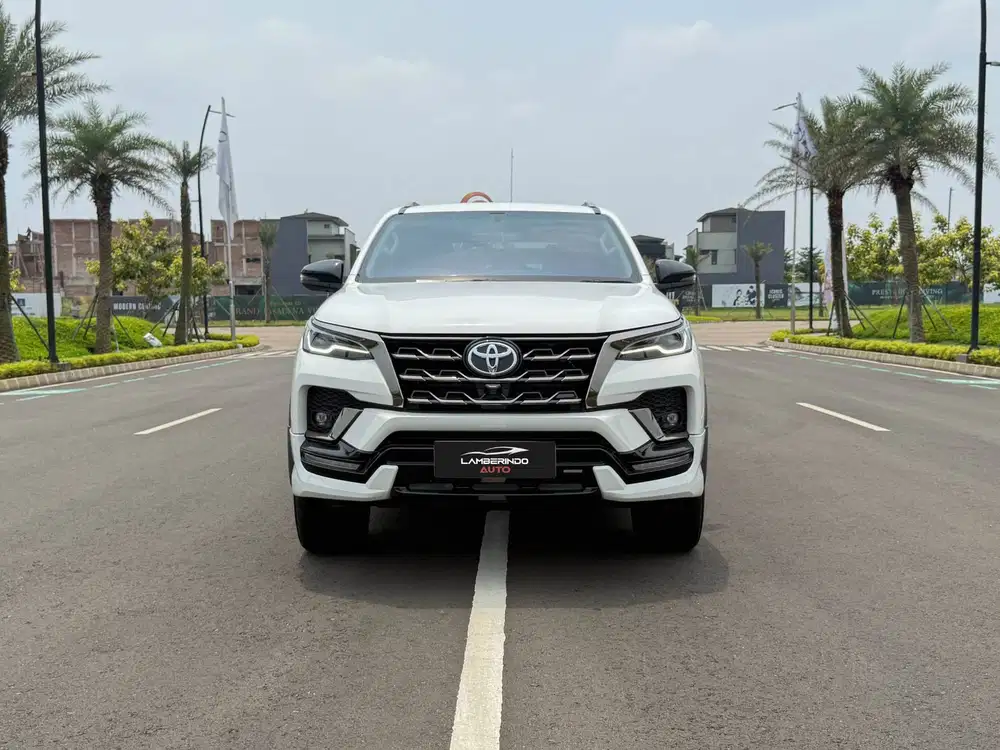 TOYOTA FORTUNER GR 2.8 DIESEL 4x4 2022