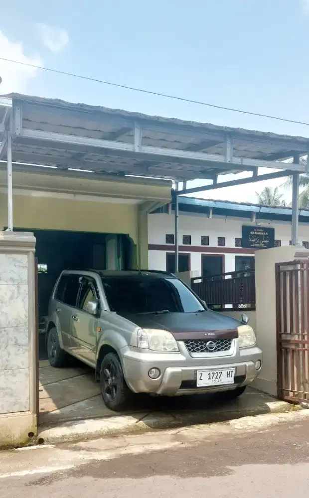 Nissan X Trail 2.5 ST AT