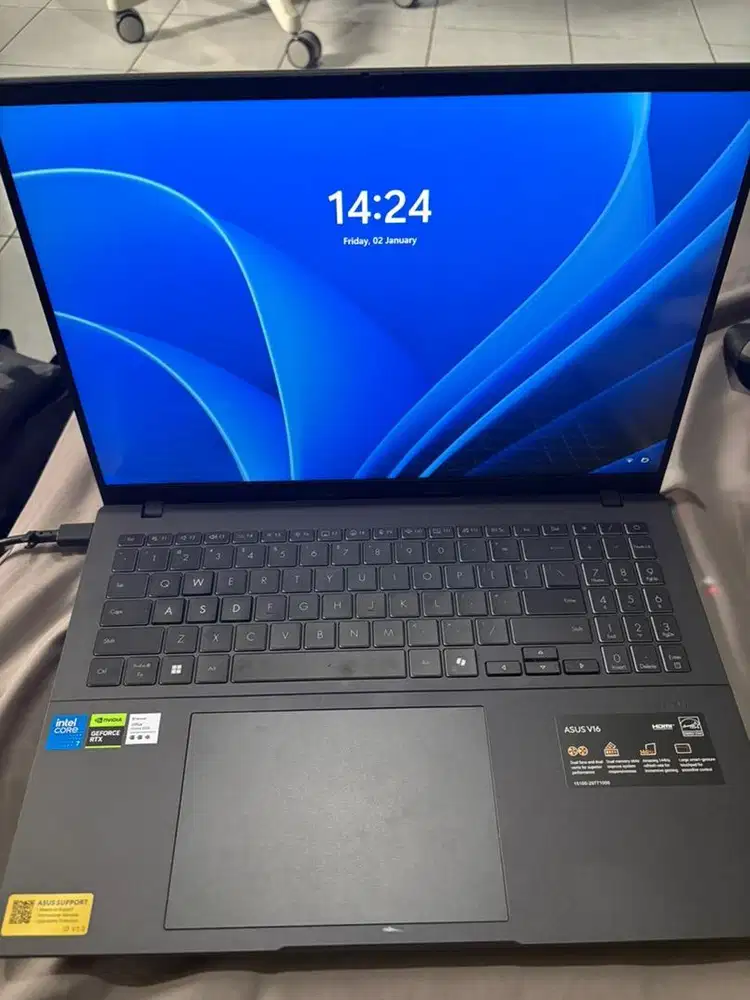 Laptop Gaming Rtx 5050 Asus V16 V3607VH