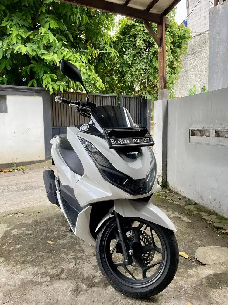 Dijual Motor Honda PCX 160 CBS 2023