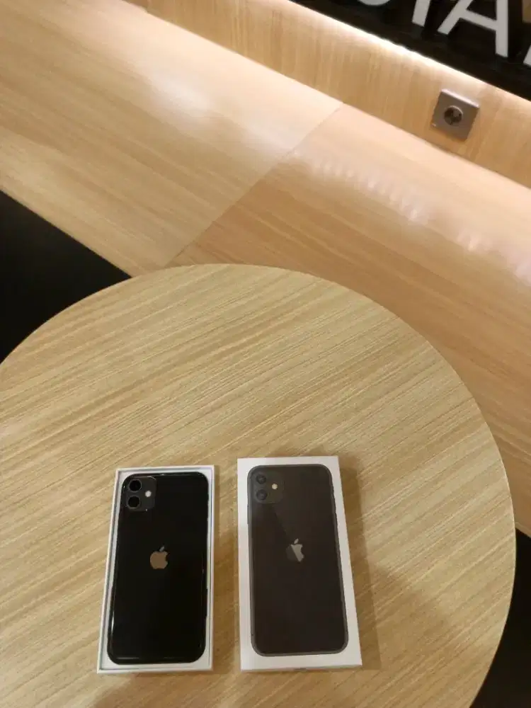 Iphone 11 256gb mudah baru