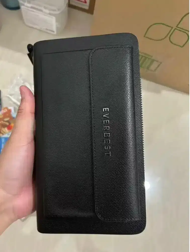 Jual murah aja harga barunya 2,5 jt, dijual 700 Nego aja