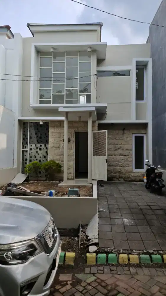 Dijual Rumah 2 Lantai Istana Mentari Sidoarjo Kota – Lokasi Strategis