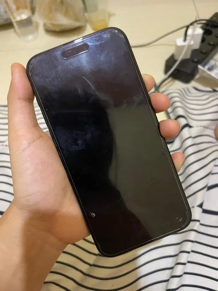 IPHONE 15plus 128gb INTER