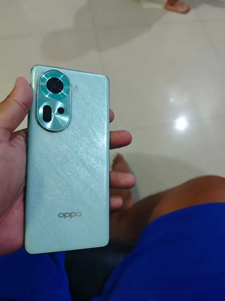 Oppo reno 11 8+8/256 resmi 5G retak dikit msh bgus bnget bs Tkr tmbh