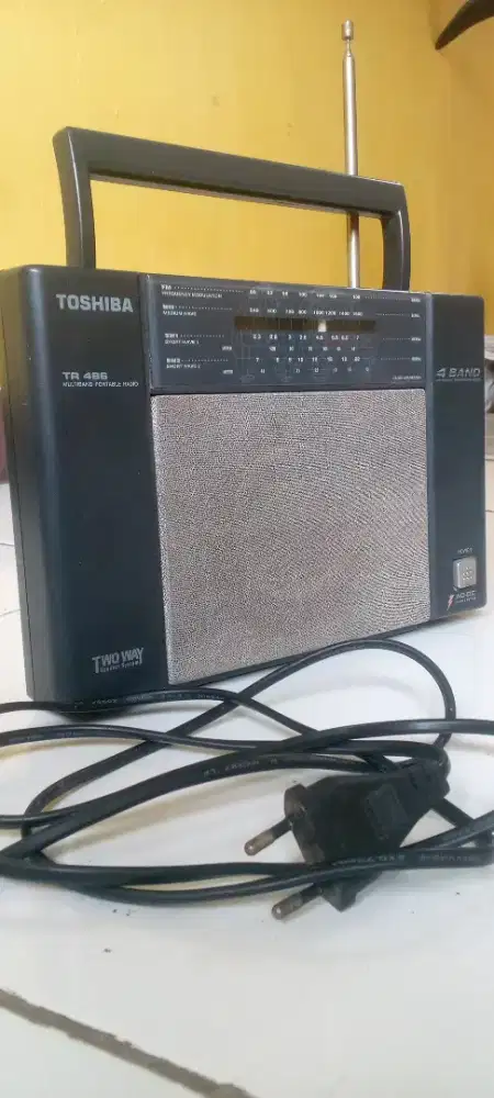 Radio jadul Toshiba Tr-486