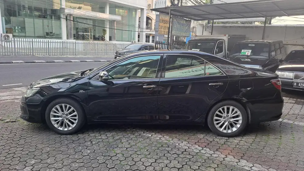 Toyota Camry 2015 Bensin