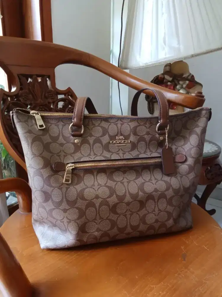 Tas Wanita Preloved By Coach