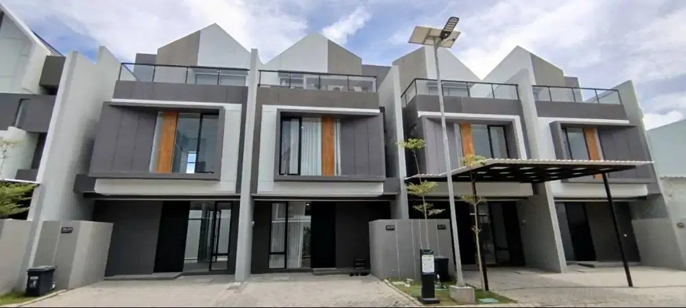 1M AN RUMAH WTIH ATTIC DI KEPUTIH FREE DP FREE BIAYA2 DEKAT ITS