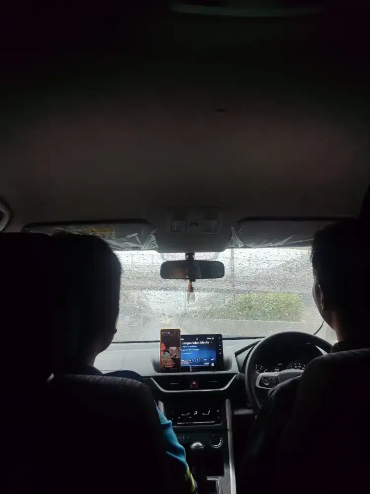 Jasa kursus mengemudi & supir harian