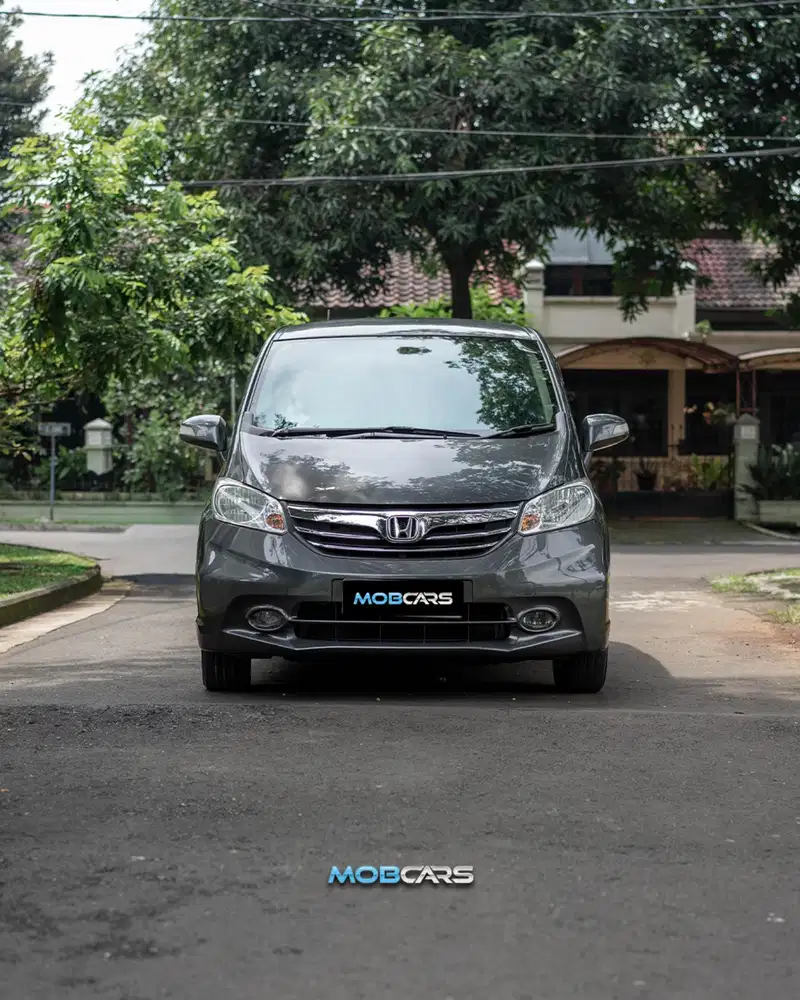 TERMURAH !! HONDA FREED PSD 2013
