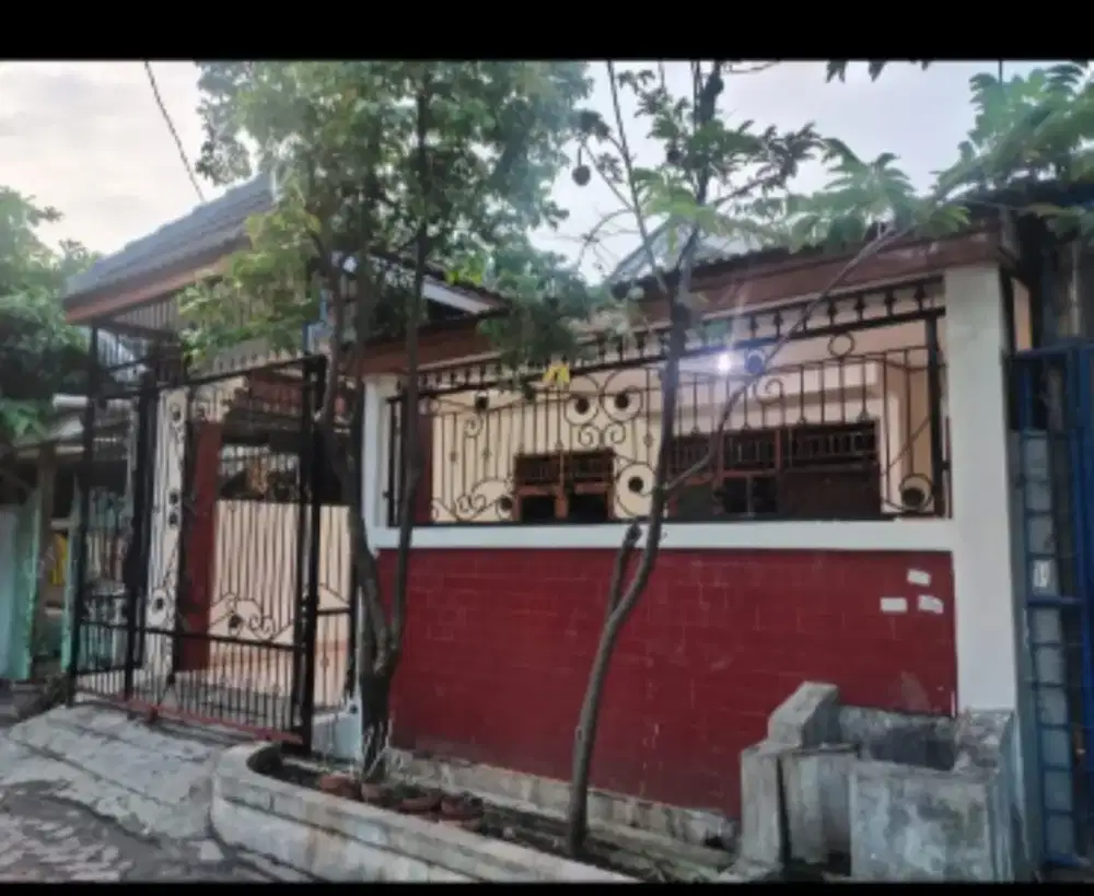 Rumah di jual belakang mall murah bebas banjir