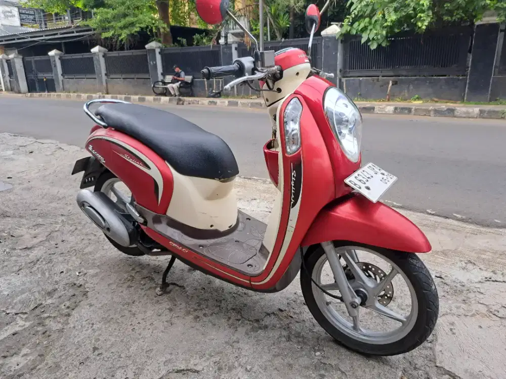 Honda scoopy 2014