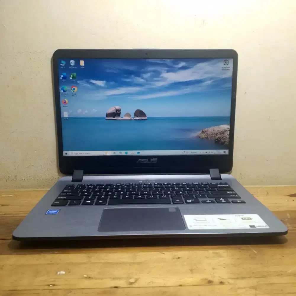 Asus Celeron N4000 Ram 4 GB HDD 1 TB