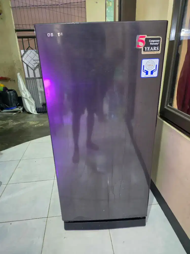 kulkas 1 pintu toshiba