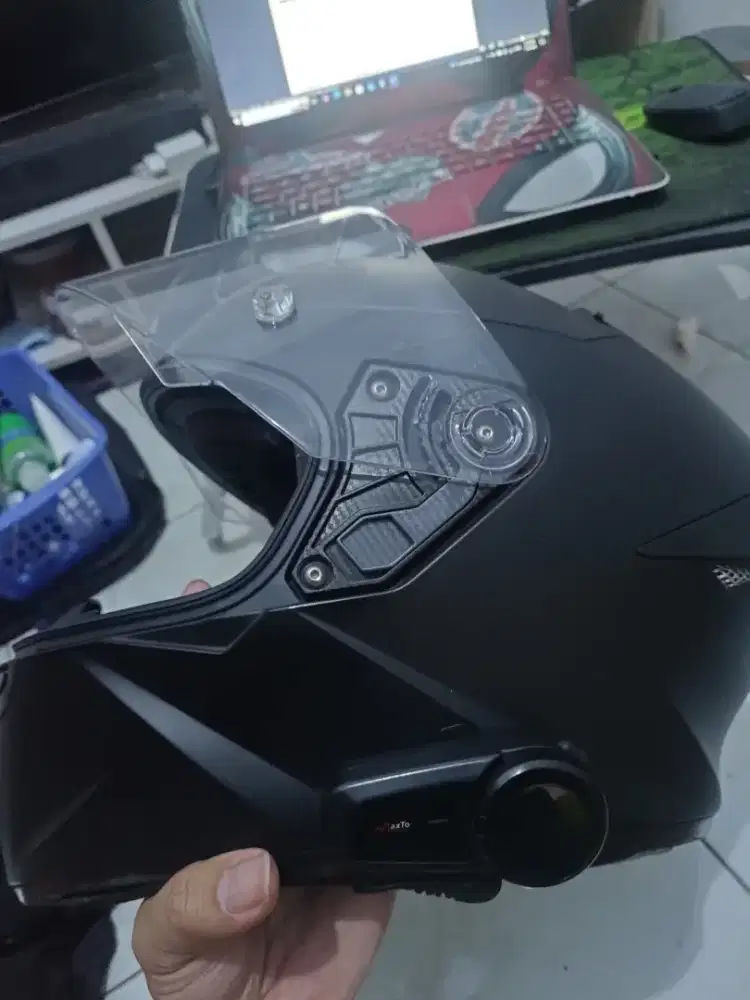 Helm KYT Black Doff + Intercom Maxto M2