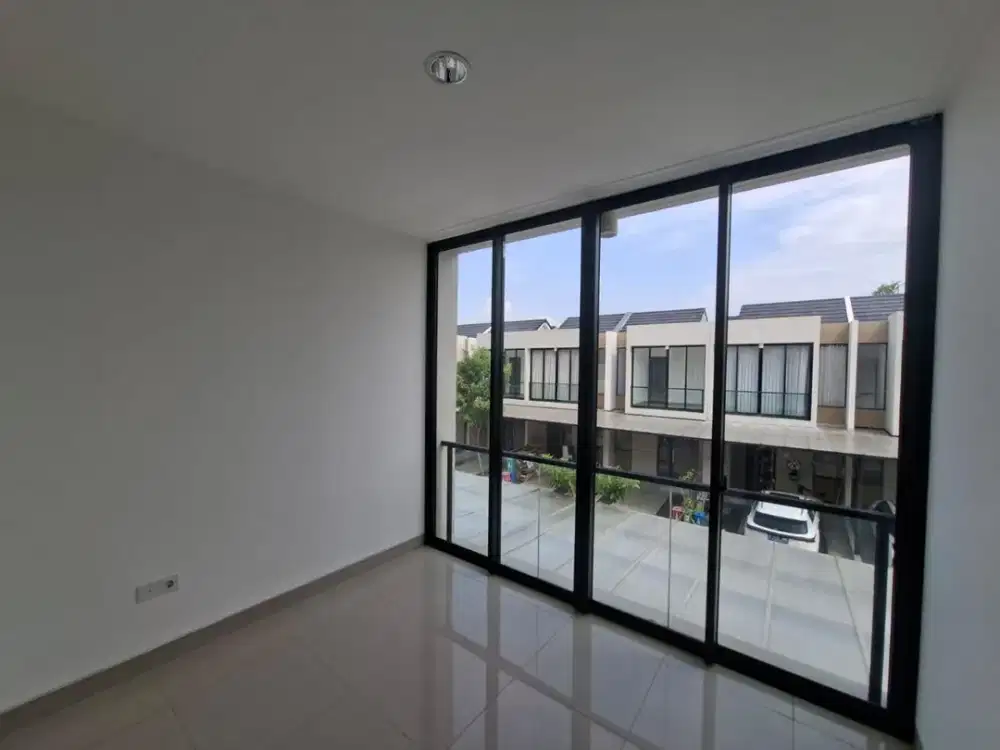 sewa rumah milenial PIK 2 extension uk 4,5x10m kosongan