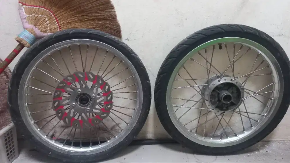 Velk tdr bekas tapi masih bagus