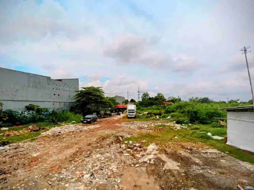 Dijual Tanah 1.999 m² Pinggir Jalan Raya Karawang Timur