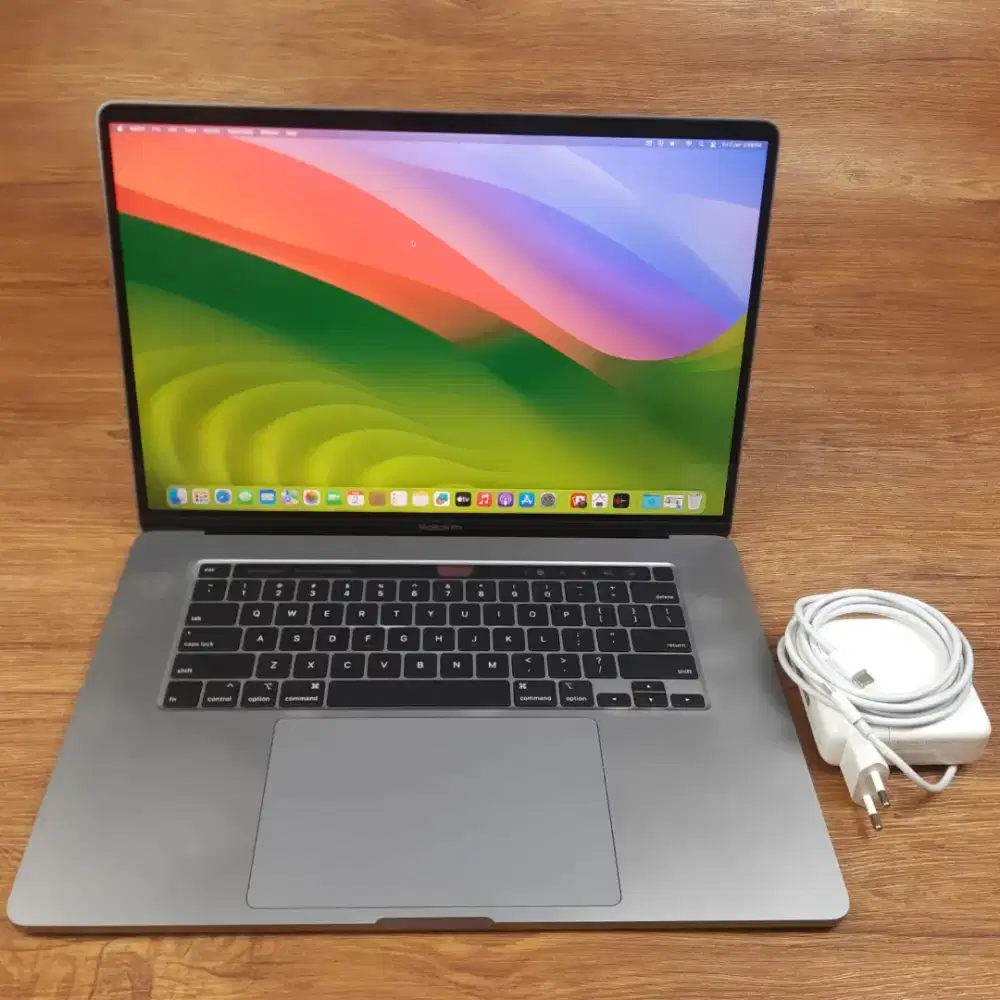 Macbook pro 2019 16 inch ram 16gb ssd 512gb i7 dual vga bisa cod