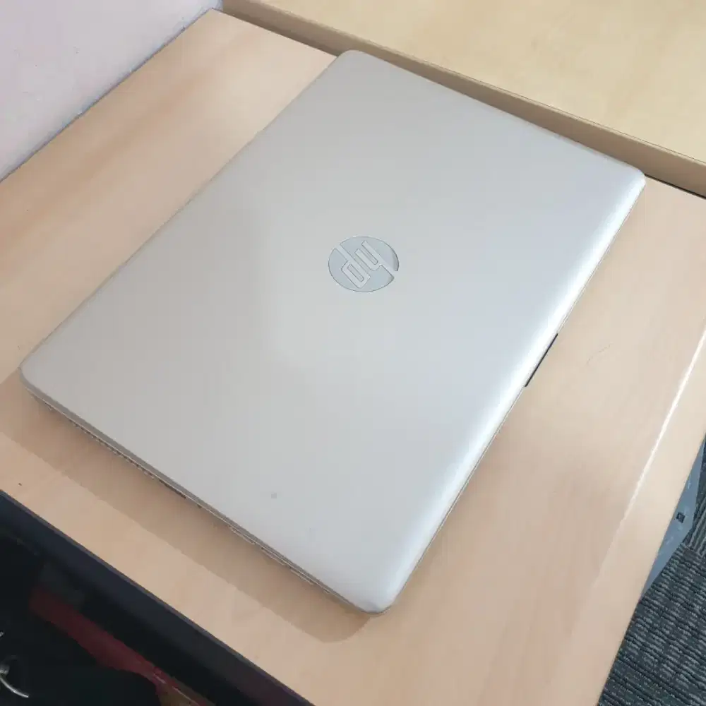 HP 14 - CELERON N3060 - 4GB - SSD 128 - HDD 500GB