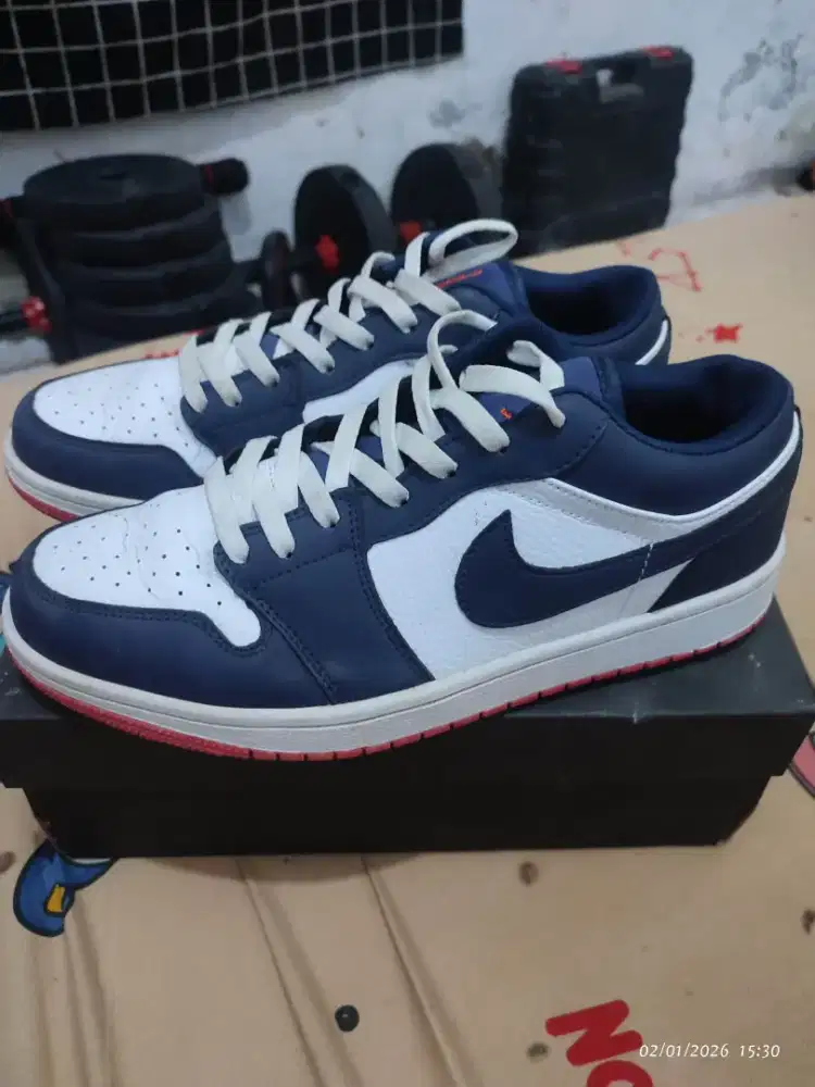 SEPATU NIKE JORDAN LOW