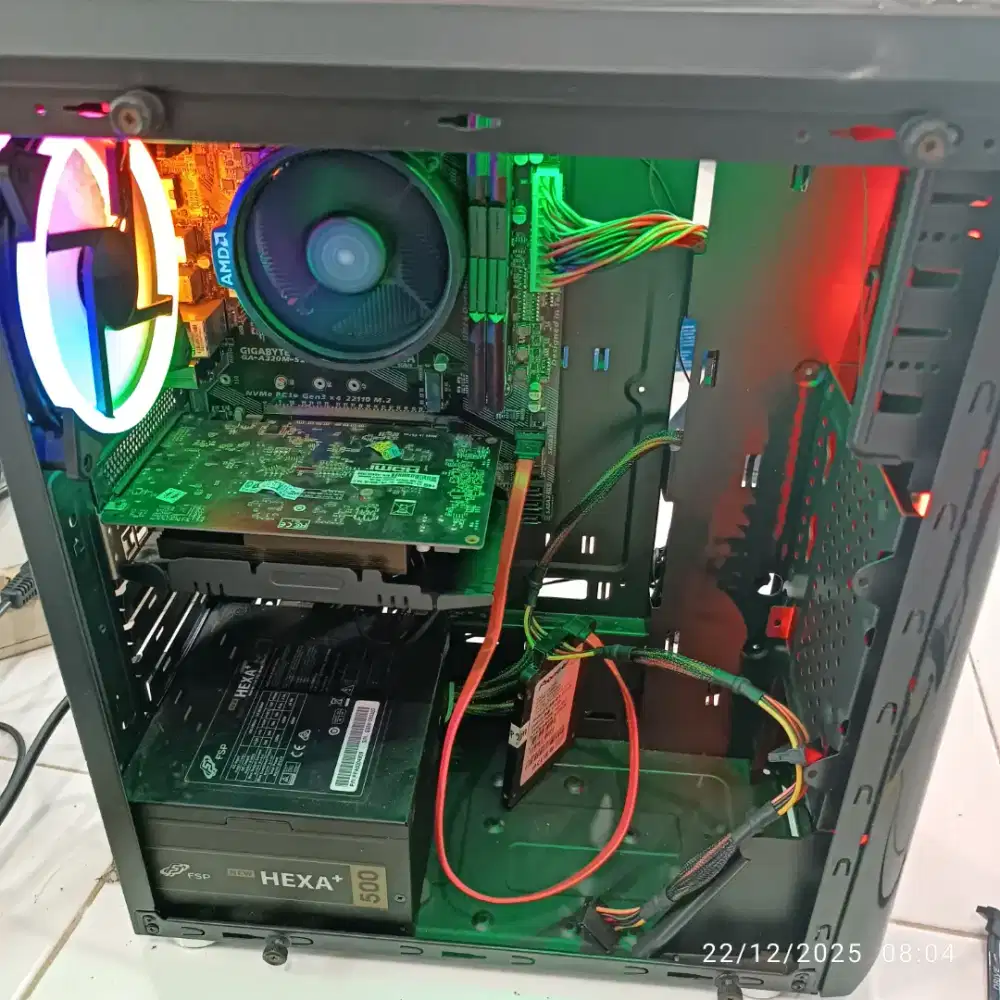 Komputer CPU gaming ryzen5  RX560 4gb 16GbDDR4 vgen tsunami kit