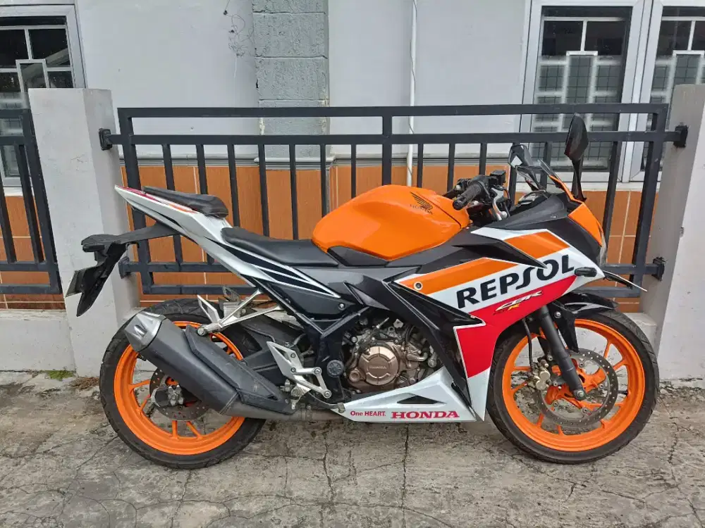 CBR 150 R tahu 2016