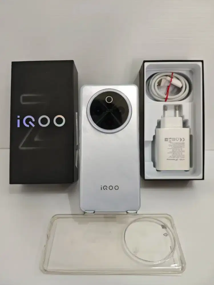 Iqoo Z10 5G 12/256 Gb Likenew 99% Resmi On 21Sept26 Fullset bisa TT/BT