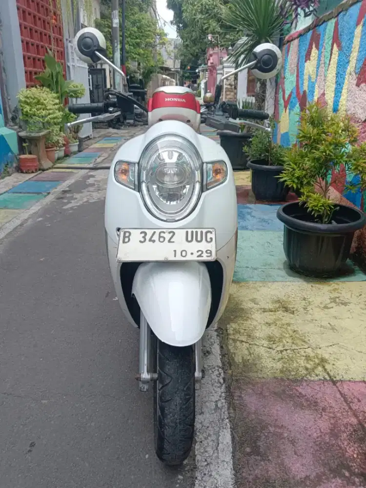 scoopy donat 2019 pajak panjang mulus orisinil