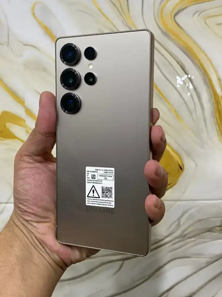 SAMSUNG S25 ULTRA 12 / 512 LIKE NEW GARANSI BISA CASH/ KREDIT/ TRADEIN
