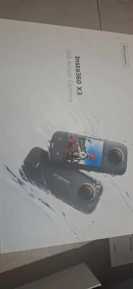 Insta 360 X3 Action Camera - no minus