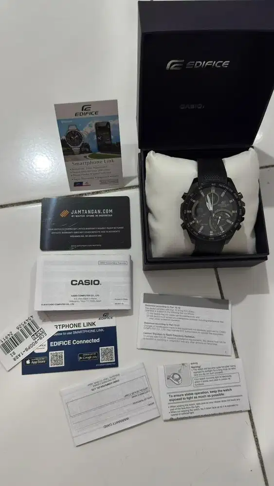 Casio Edifice ECB-900PB-1ADR Tough Solar