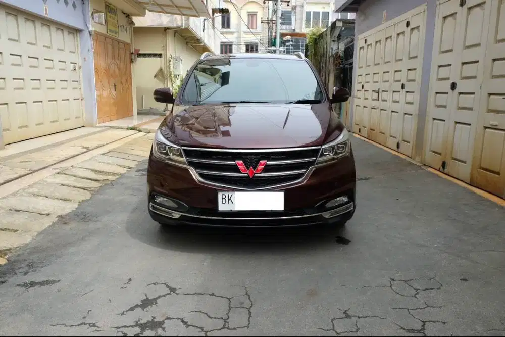 DP 12 JT‼️Wuling Cortez 1.8L Lux A/T 2018