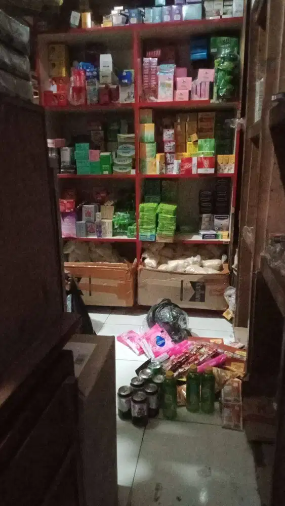 TOKO SEMBAKO JLN RAYA CILEUNYI NO 45 ( TOKO MASRI )