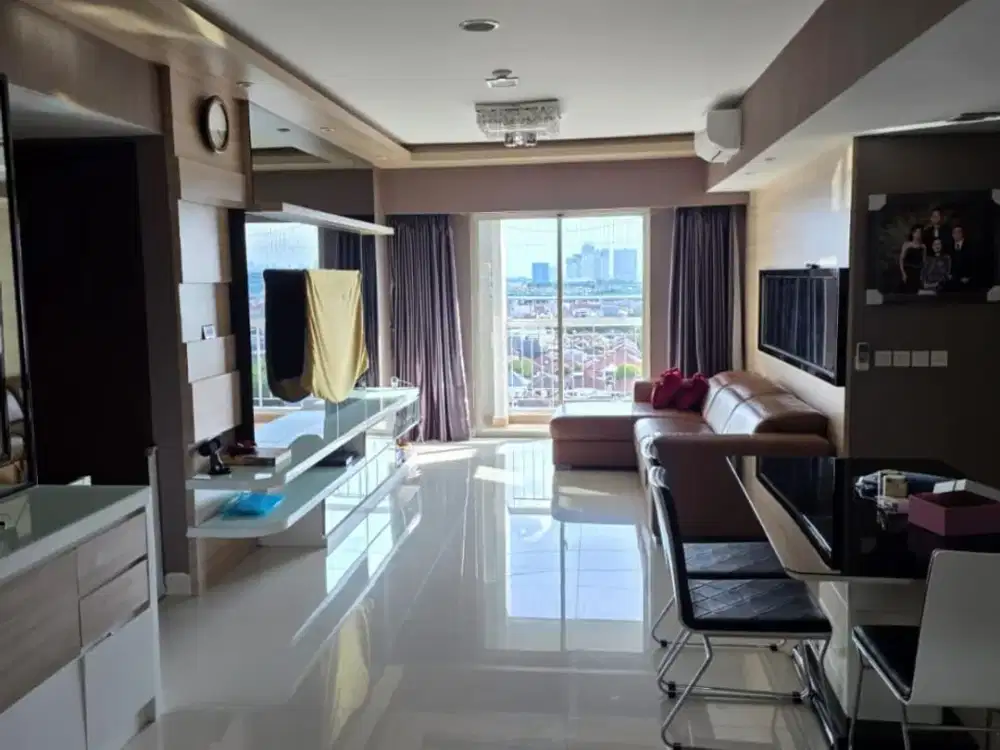 Apartemen Eksklusif Sherwood Wellington 155 m², Full Furnished (015)